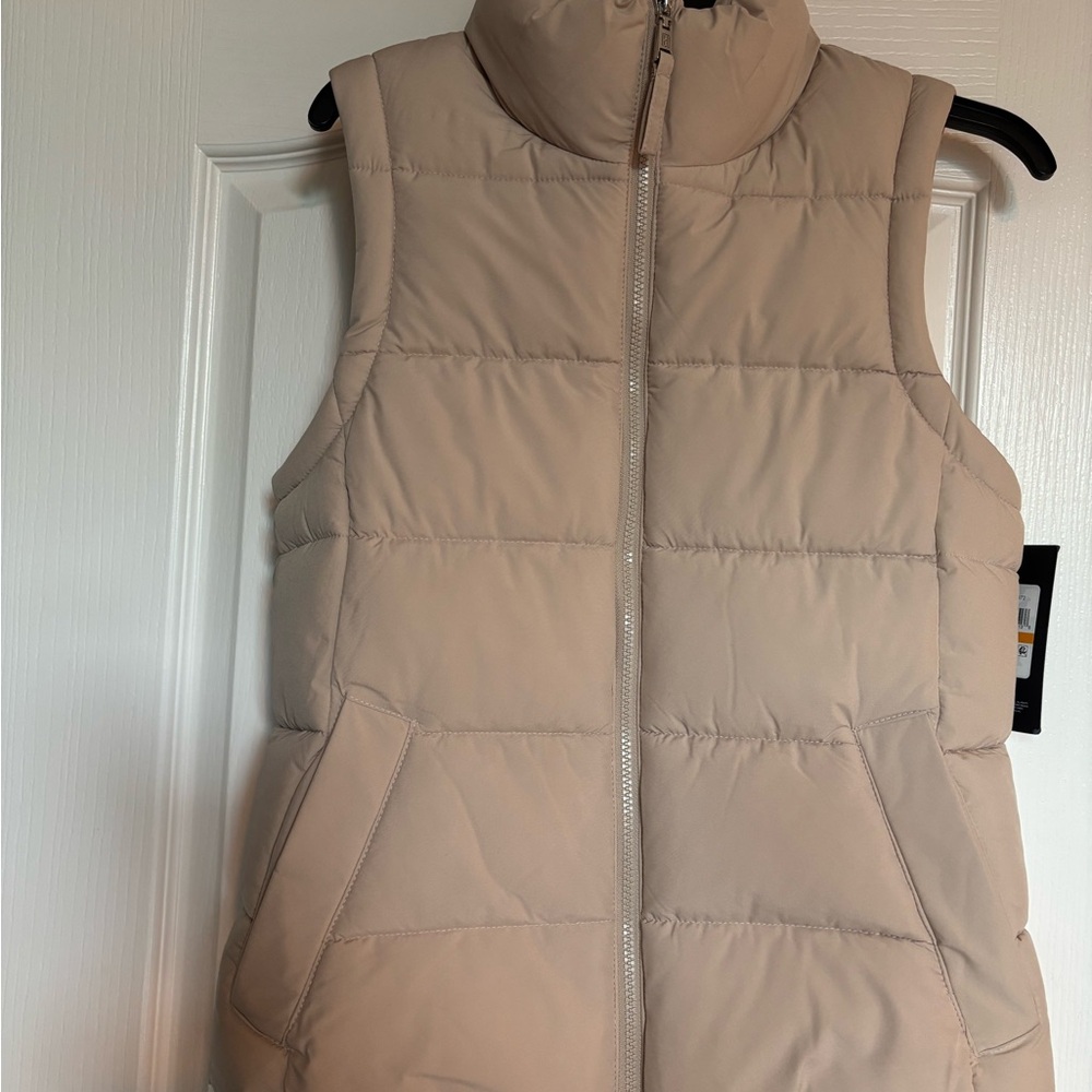 Brand New! Tommy Hilfiger Women's Puffer Vest